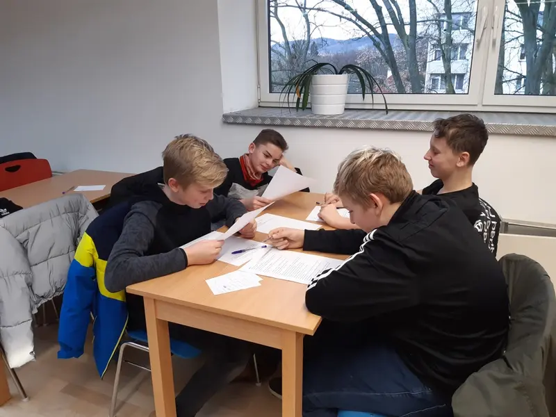 Řvi pomalu,brácho (7.tř.)