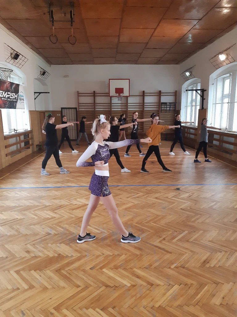 TV jinak - Cheerleading