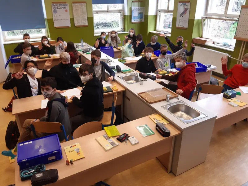 Fyzika 8.tř