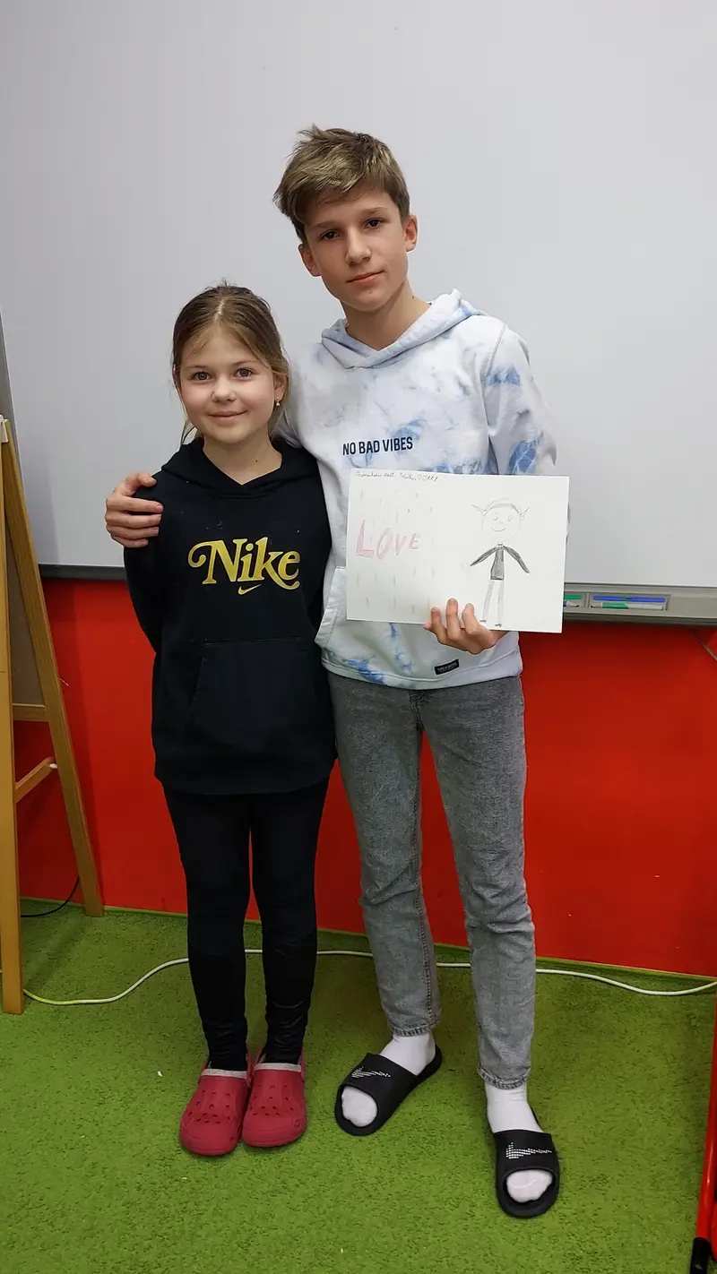 Třeťáci si dopisují s patrony