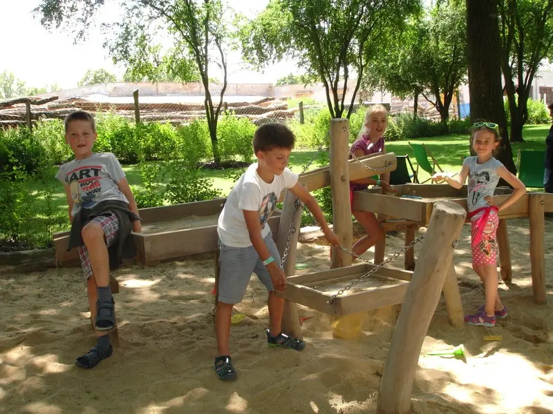 2. A - Mirákulum