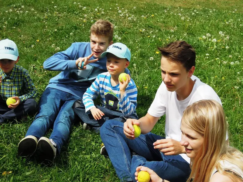 Patroni ze 7. tř. s prvňáčky