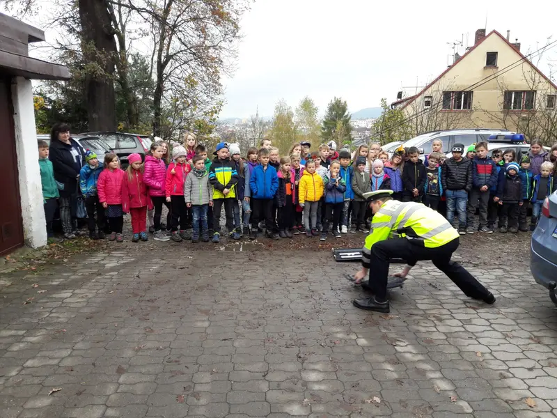ŠD - středeční odpoledne s dopravní policií