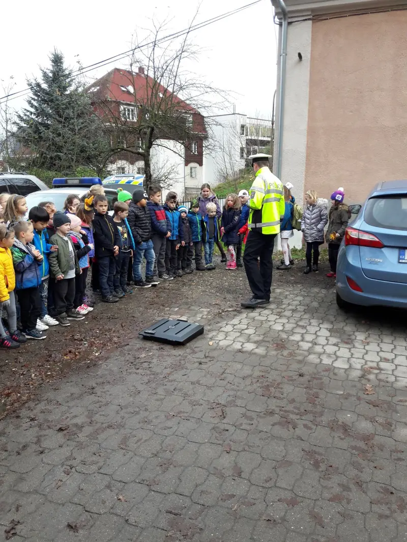 ŠD - středeční odpoledne s dopravní policií