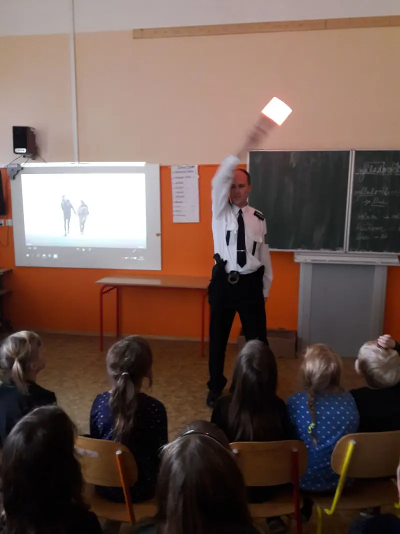 ŠD - středeční odpoledne s dopravní policií