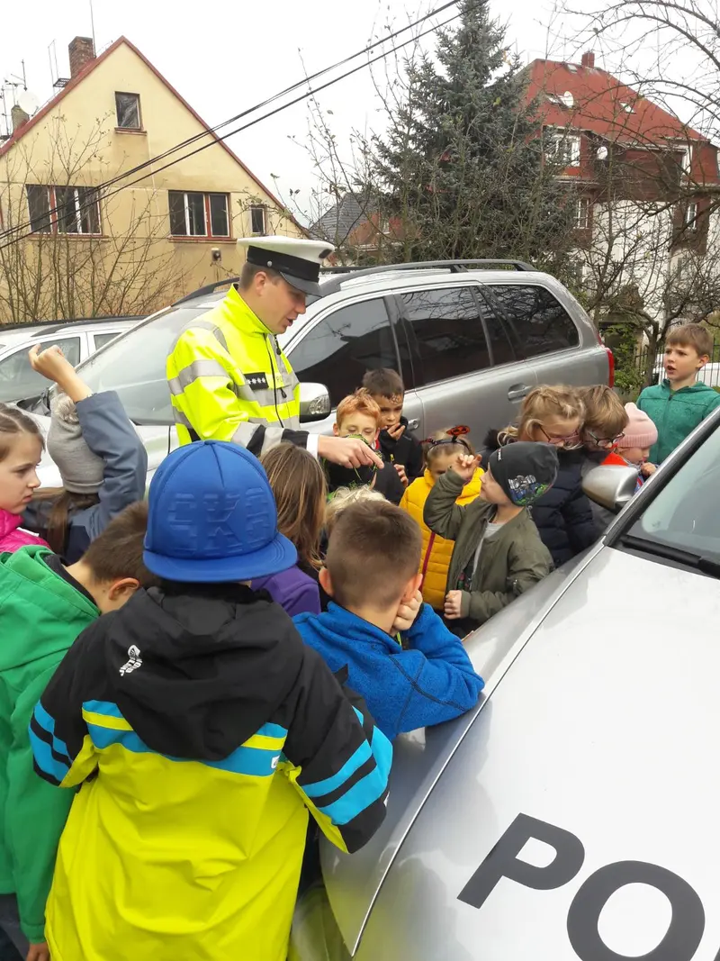 ŠD - středeční odpoledne s dopravní policií
