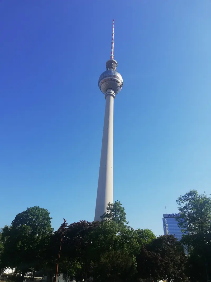 Wolfsburg - den 4. Berlín