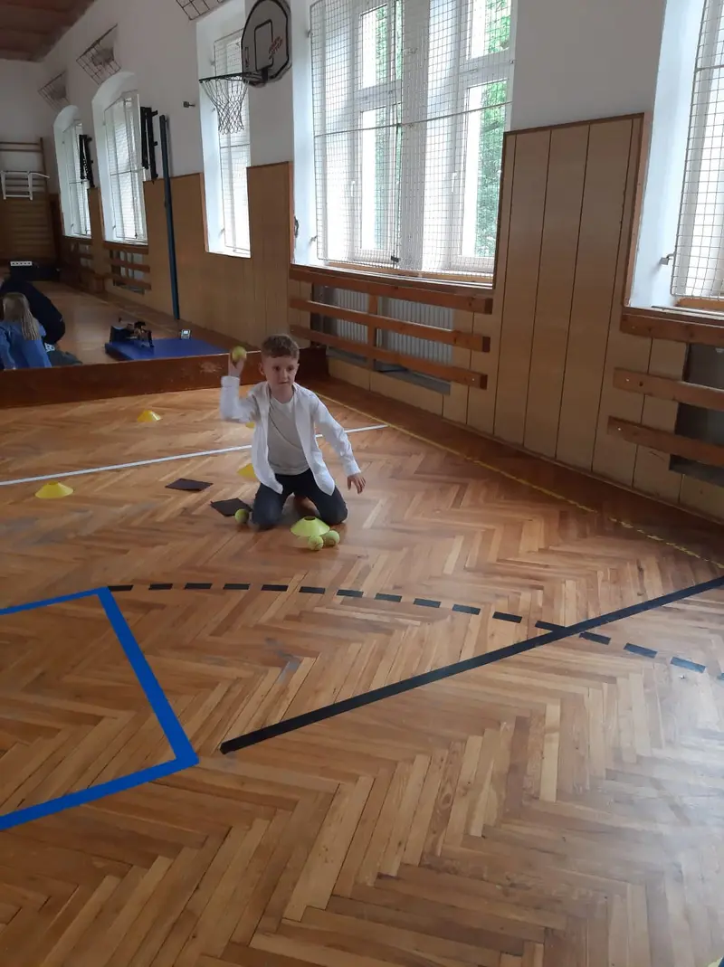Biatlon v tělocvičně