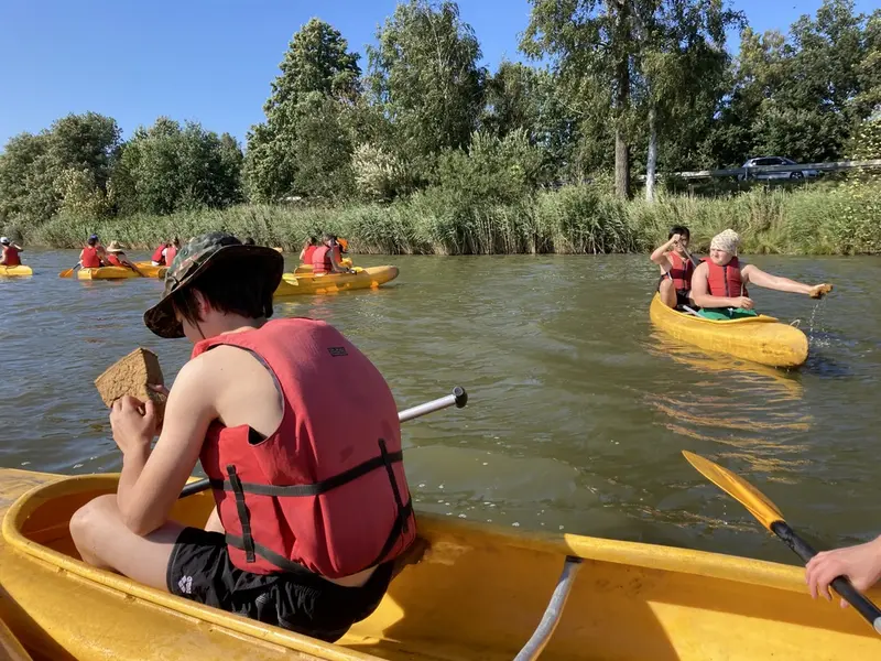 Devítka na (ve) vodě