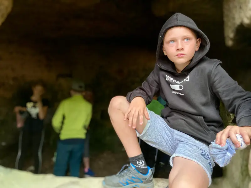 třeťáci se čtvrťáky dobývali skalákovnu