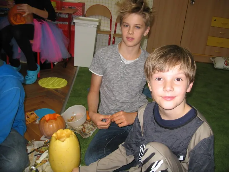 1. tř. s patrony slaví Halloween