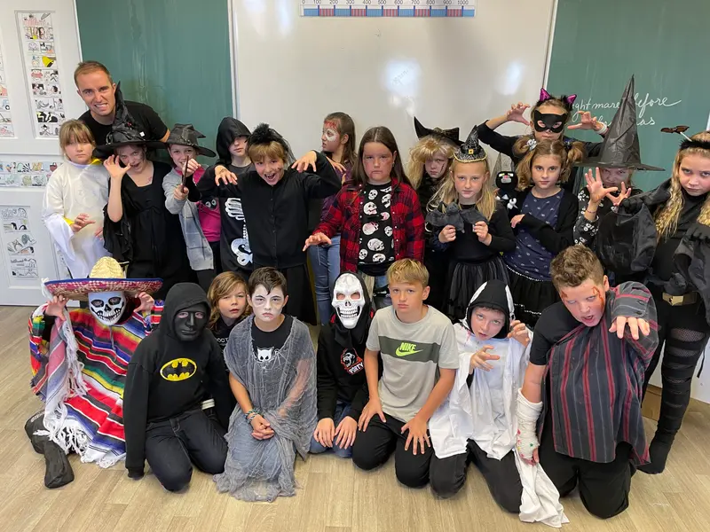 Halloweensko-dušičkový den ve trojce a čtyřce