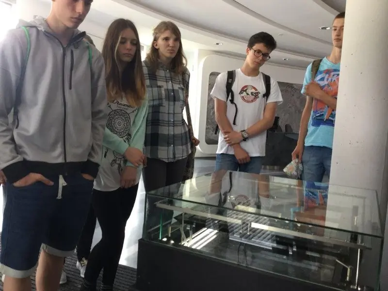9.tř. Exkurze hvězdárna HK