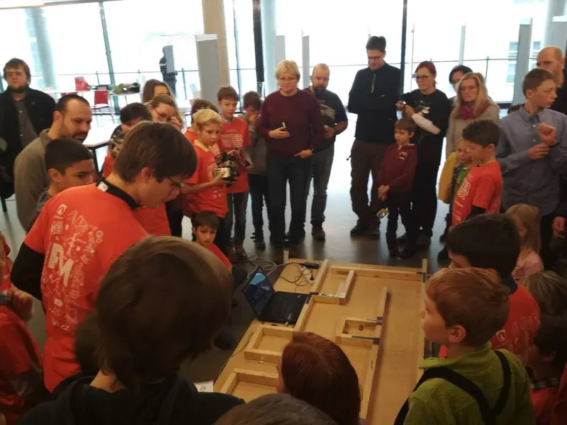 KyberRobot 2019