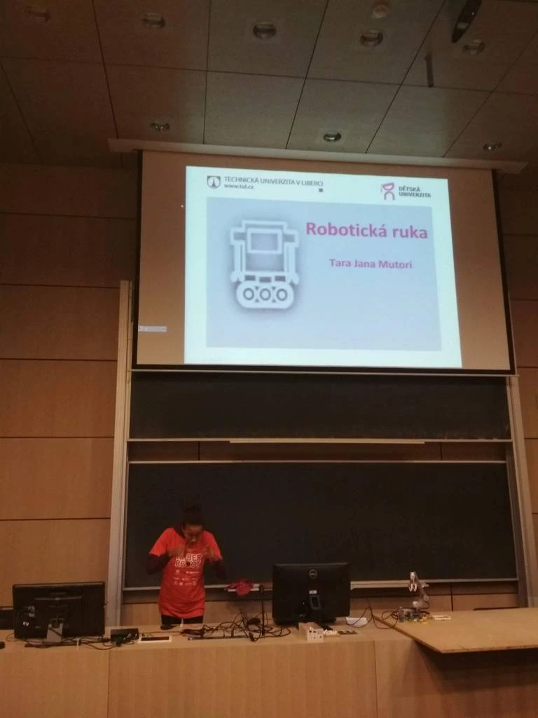 KyberRobot 2019