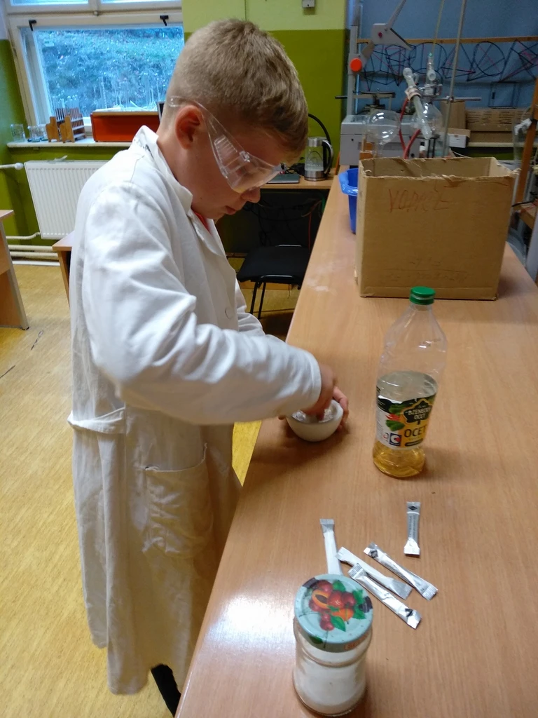 Badatelsky na chemii