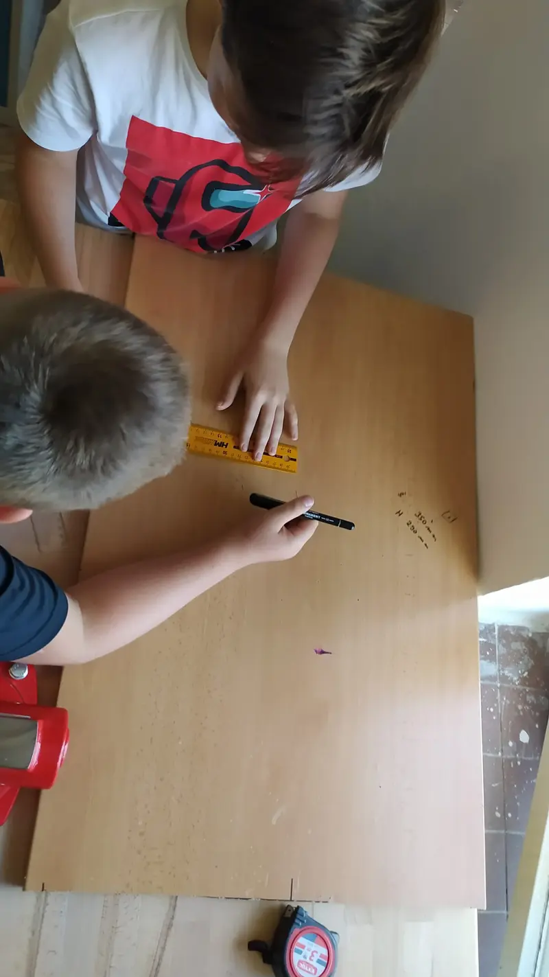 6. třída při pracovních činnostech