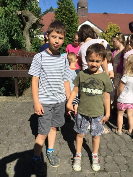3. tř. Malování křídami s MŠ