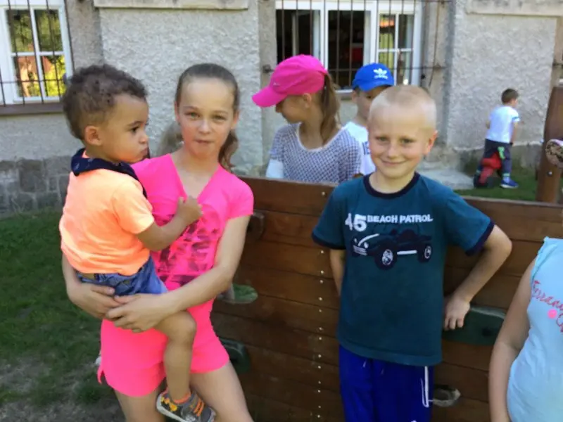 3. tř. Malování křídami s MŠ