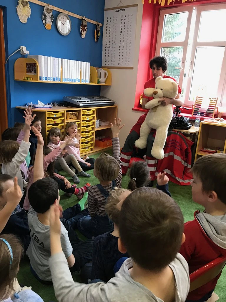 1. tř. Diskuse se záchranářem ZZSLK