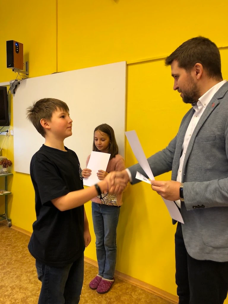 Postup do okresního kola v celostátní soutěži Finanční gramotnost
