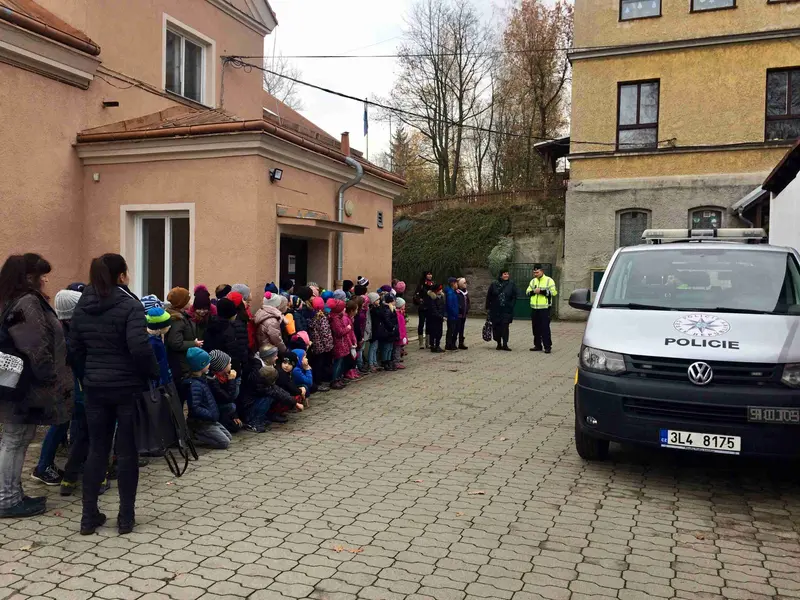 Dopravní policie v družině