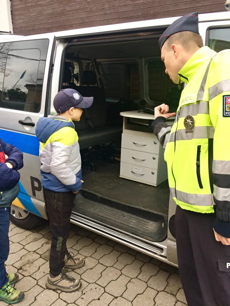 Dopravní policie v družině