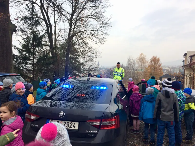 Dopravní policie v družině