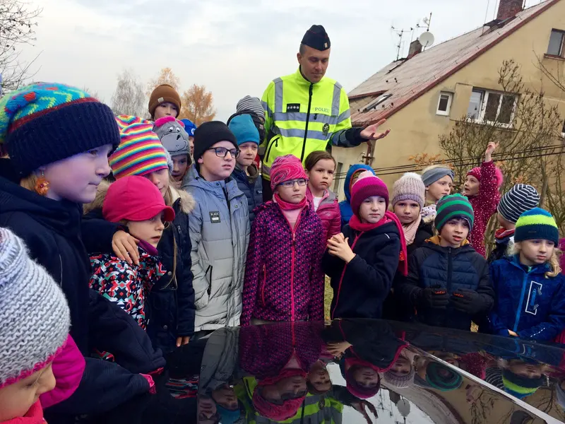 Dopravní policie v družině