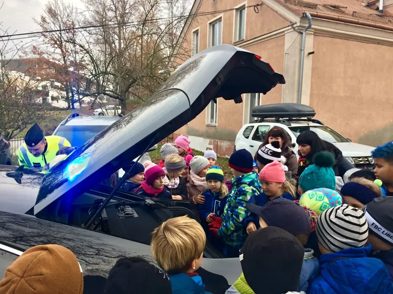 Dopravní policie v družině