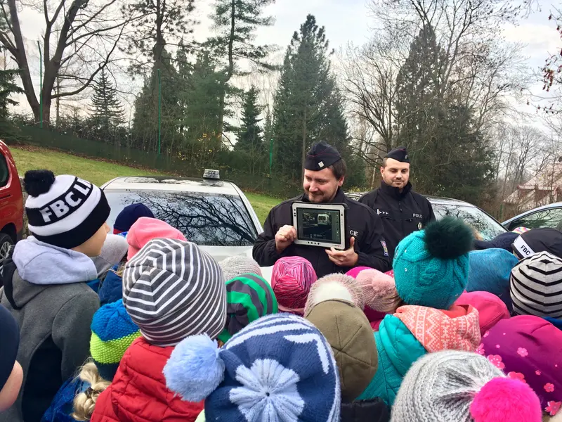 Dopravní policie v družině