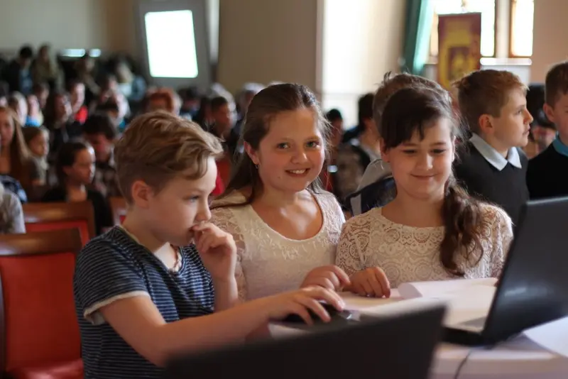 Žáci ZŠ Doctrina jsou mistři republiky ve vinanční gramotnosti