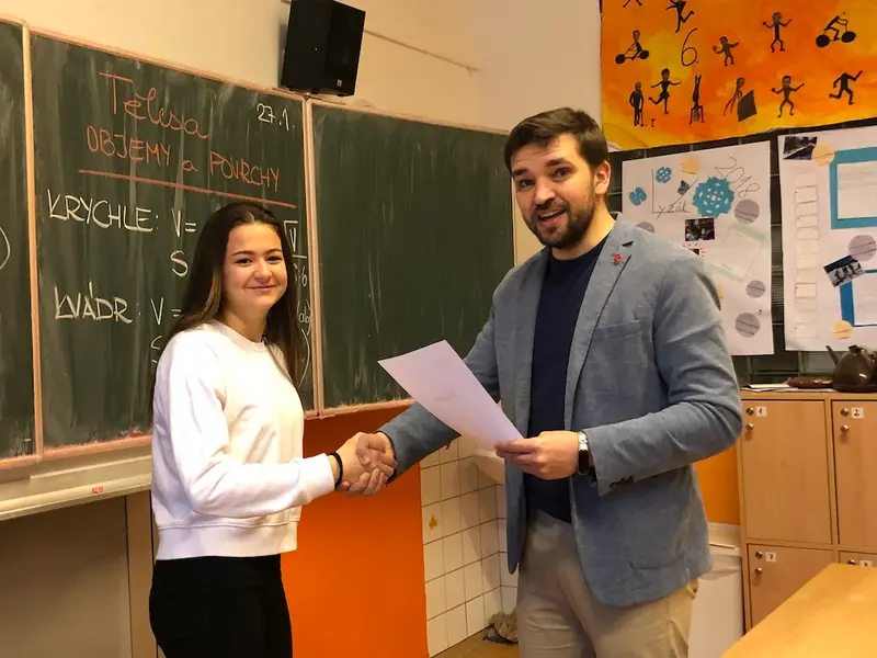 Postup do okresního kola v celostátní soutěži Finanční gramotnost