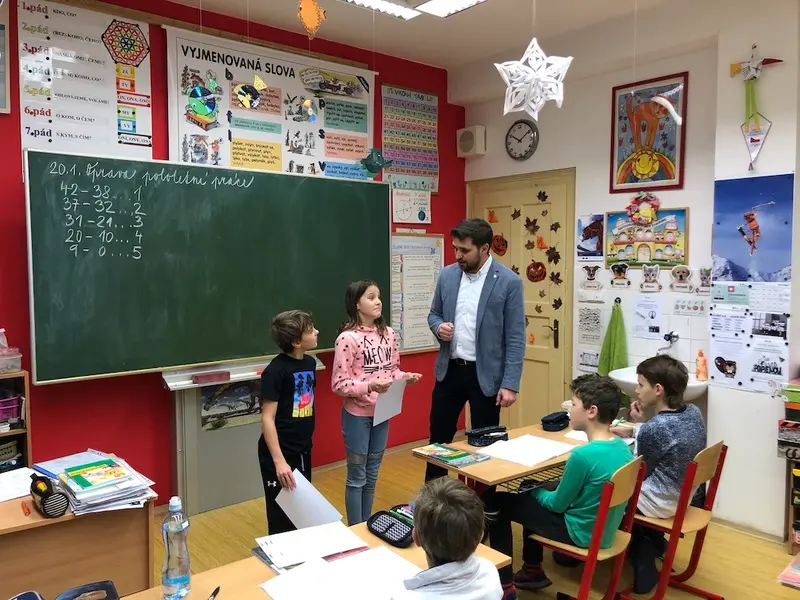 Postup do okresního kola v celostátní soutěži Finanční gramotnost