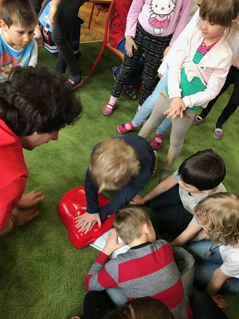 1. tř. Diskuse se záchranářem ZZSLK