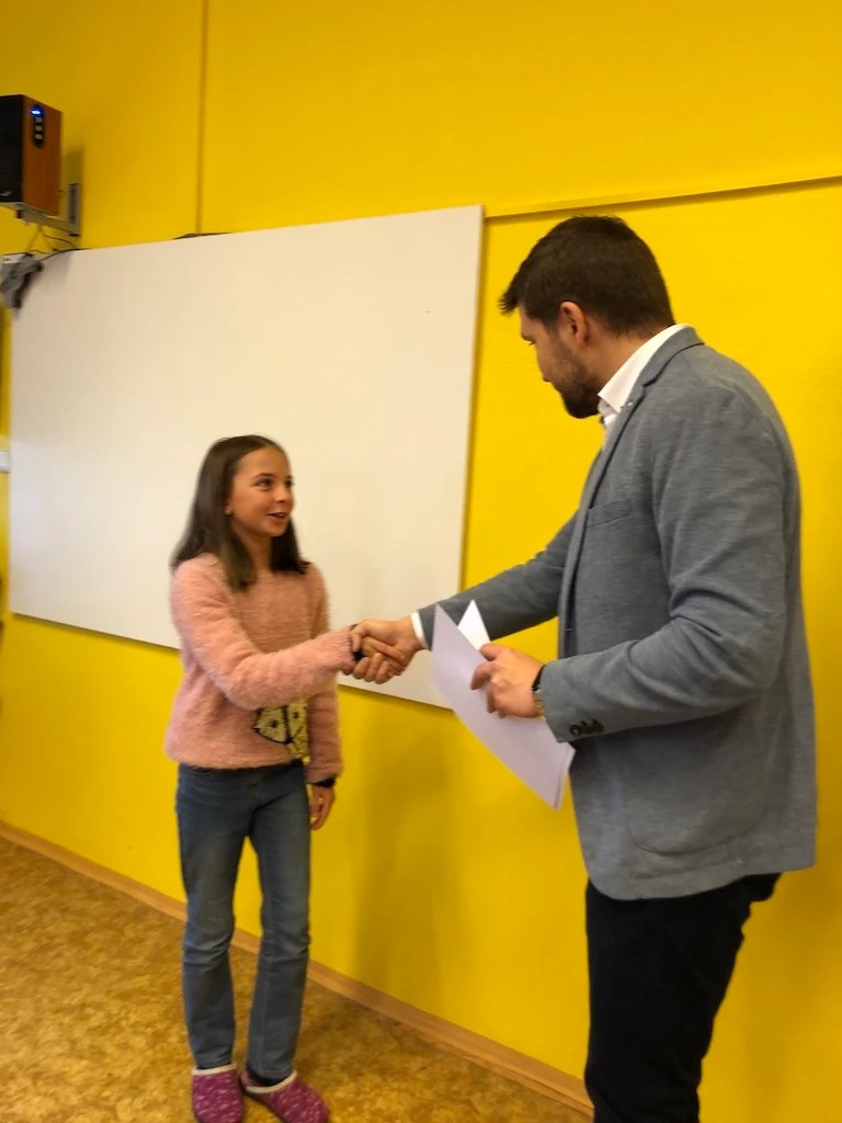 Postup do okresního kola v celostátní soutěži Finanční gramotnost