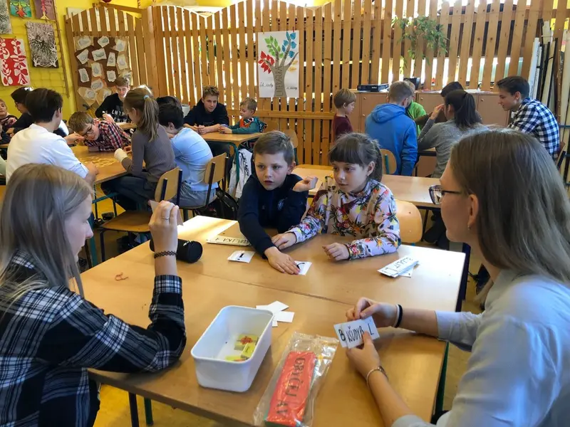 Patroni se učí s třeťáky