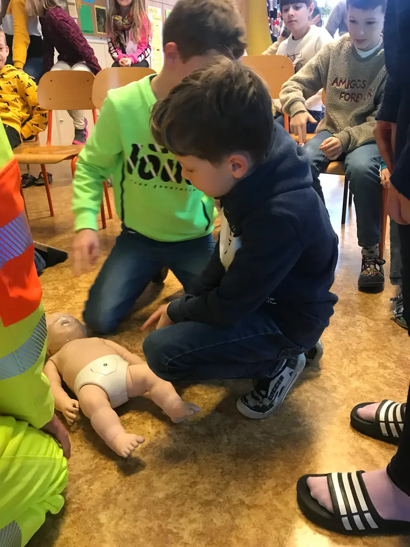 den první pomoci