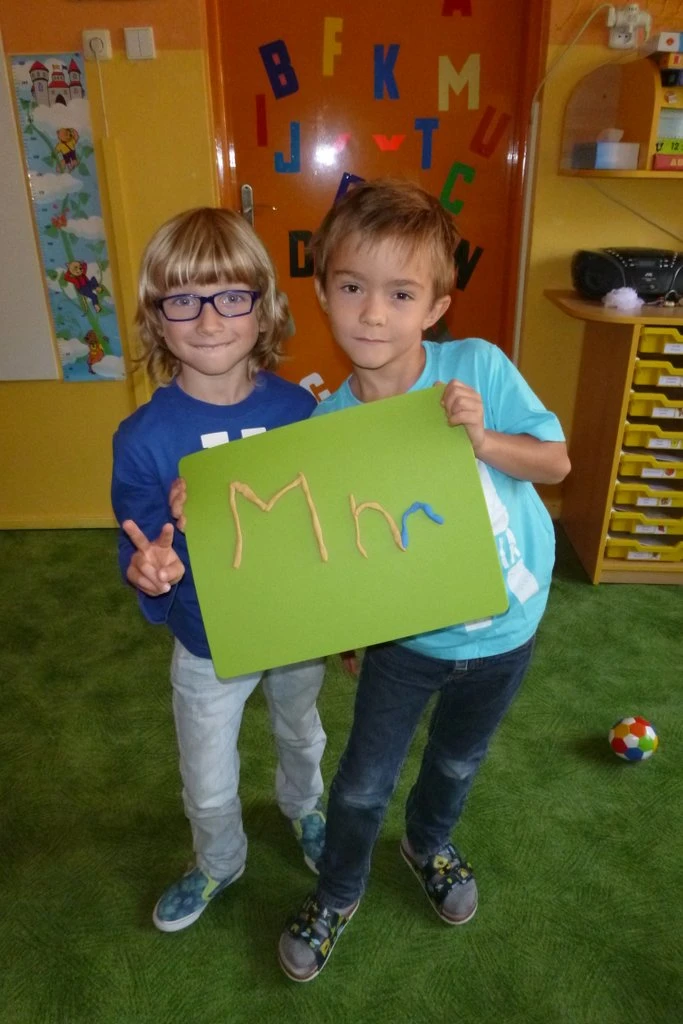 1.B První hrátky s písmeny