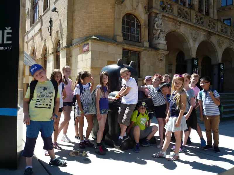 4. tř. v galerii na zmrzlině