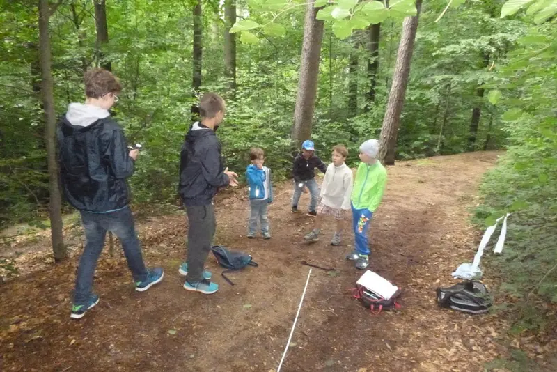 1.A a 1.B Lesní bloudění s patrony