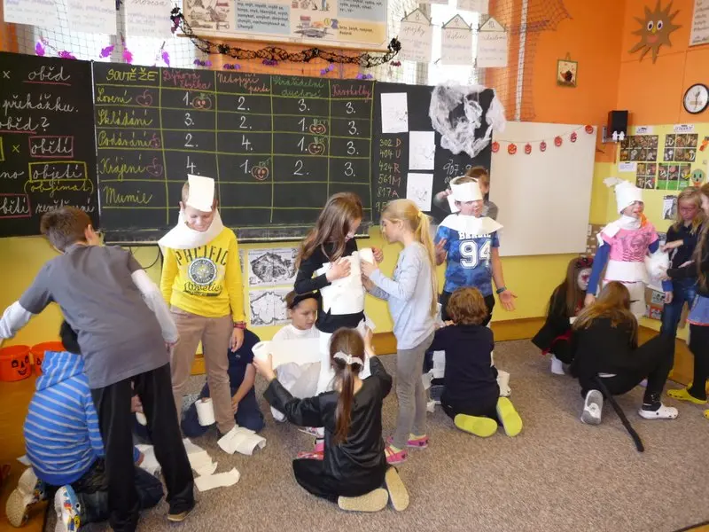 Halloweenský den 4.tř