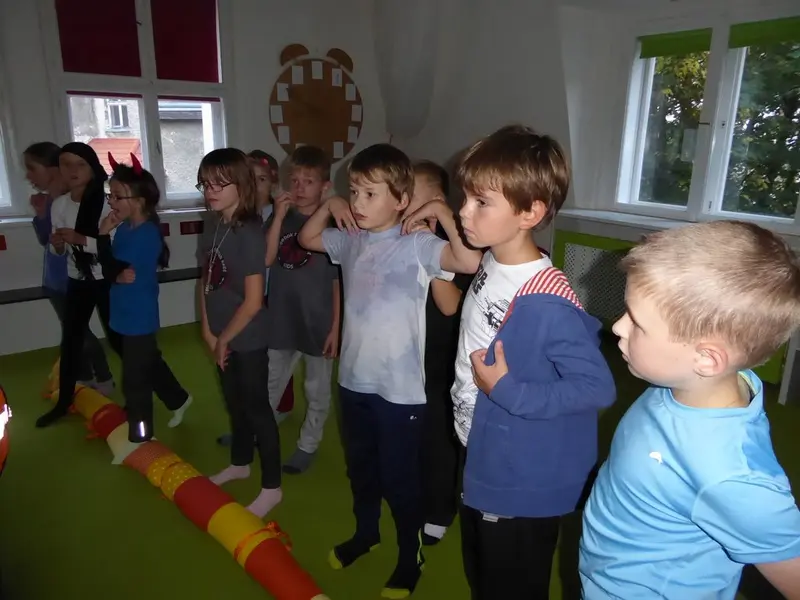 Harmonizační kurz 3. tř. - Zpátky do pohádky