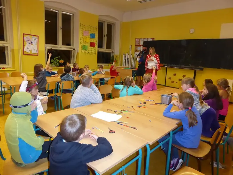 Harmonizační kurz 3. tř. - Zpátky do pohádky
