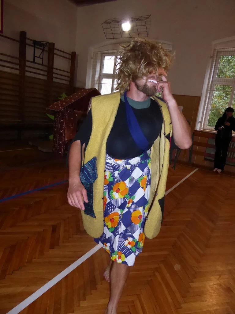 Harmonizační kurz 3. tř. - Zpátky do pohádky