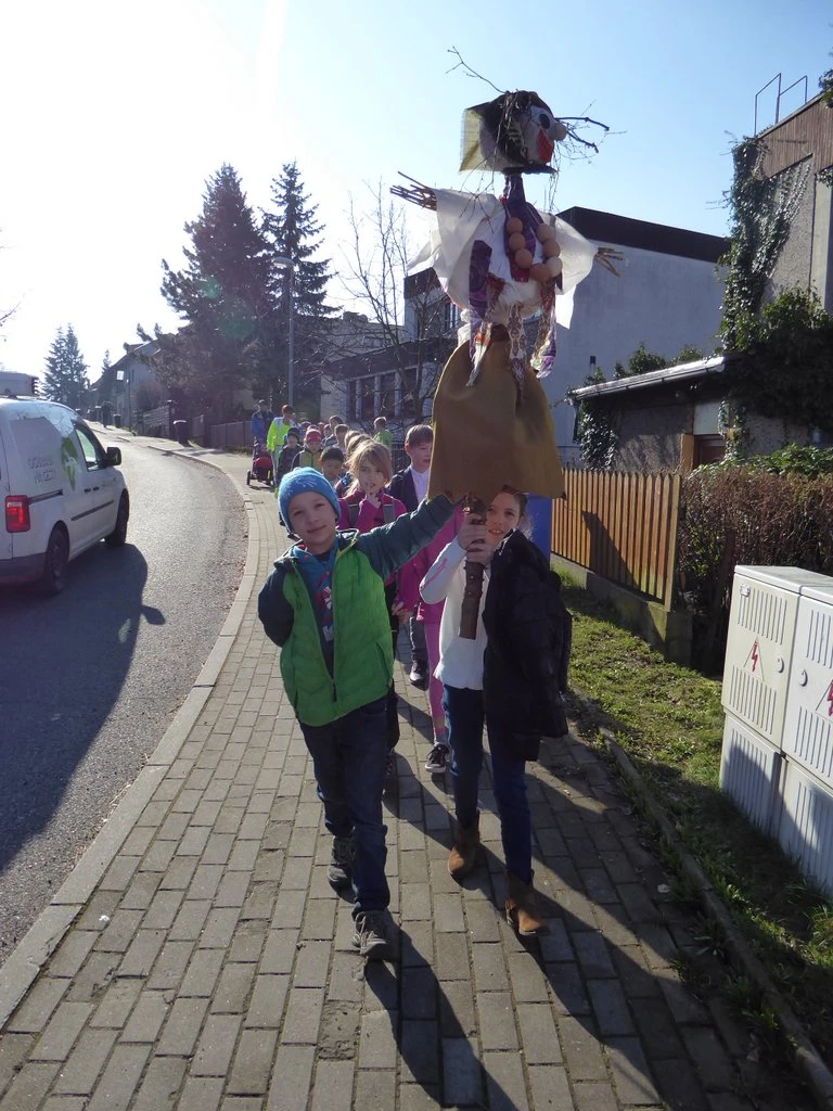 Vynášení Moreny s 3. třídou