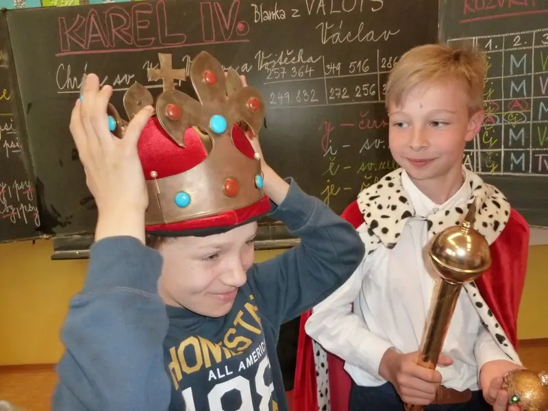 Karel IV. u čtvrťáků