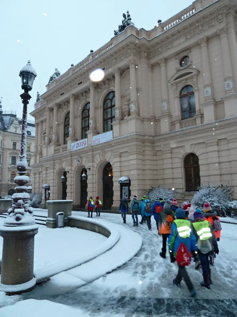 3.třída v knihovně