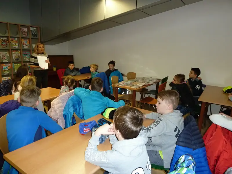3.třída v knihovně