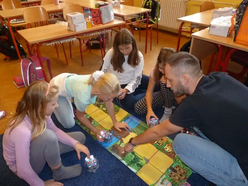 BEE-BOTI ve výuce čtvrťáků